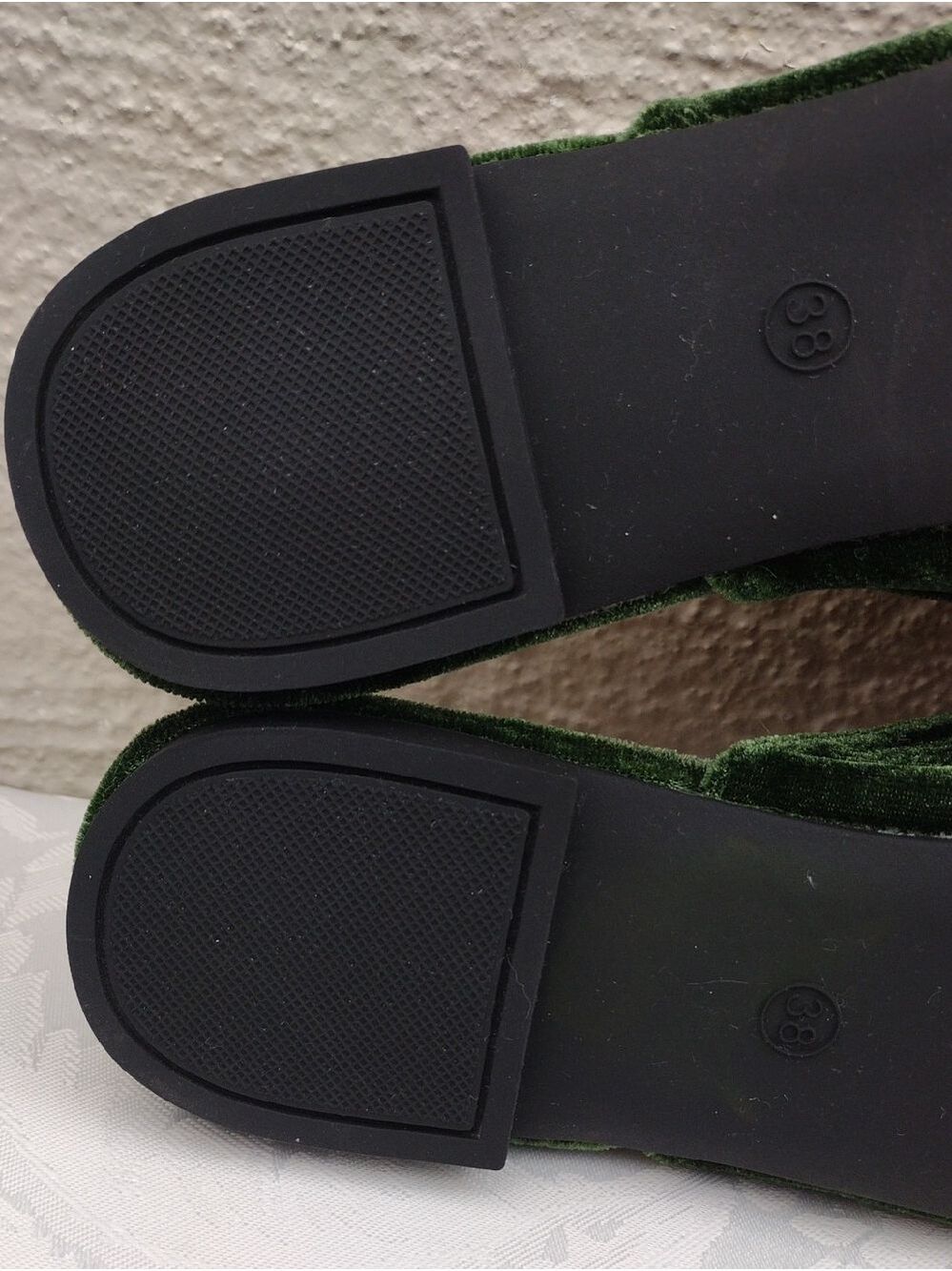 Weiweinvlang Dark Green Floral Embroidered Velvet Point Toe Low Heel Mule Shoe - Picture 9 of 16